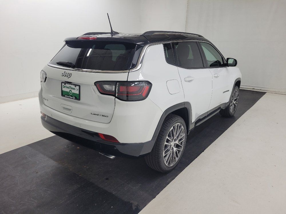 Used 2022 Jeep Compass Limited w/ Elite Group AWD/4WD image 9