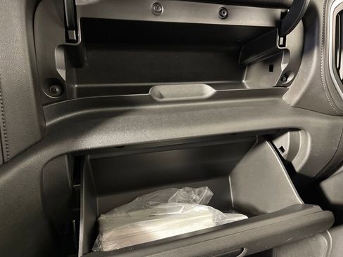 Used 2020 GMC Sierra 1500 Elevation w/ Elevation Value Package image 27