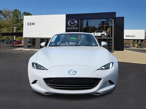 New 2026 MAZDA MX-5 Miata RF Grand Touring image 9