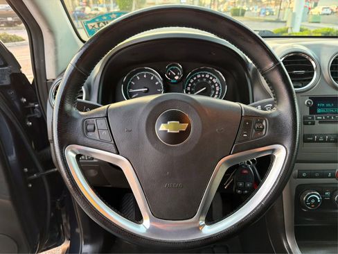 Used 2014 Chevrolet Captiva Sport LS image 17