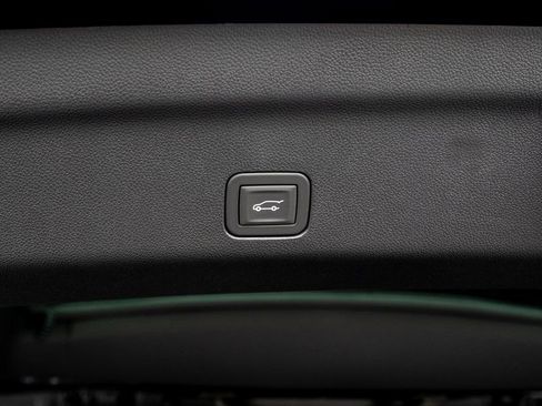 New 2025 Chevrolet Suburban Premier w/ LPO, Get Active Package image 41