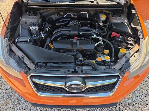Used 2014 Subaru Crosstrek 2.0i Premium AWD/4WD image 16