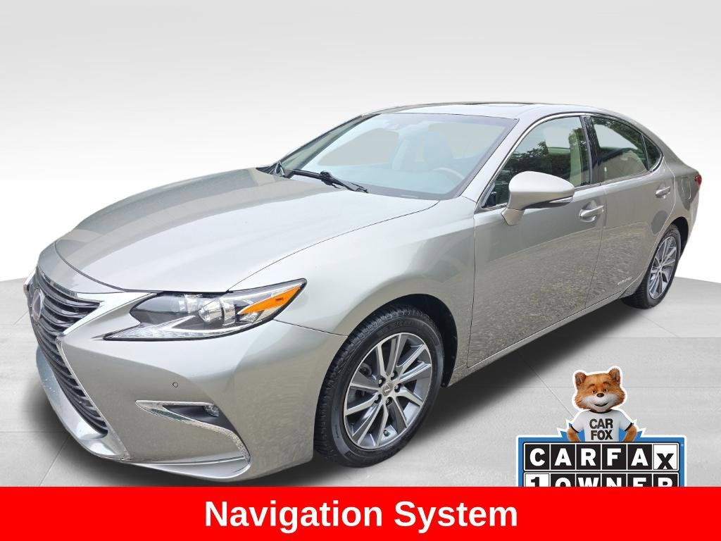 Used 2018 Lexus ES 300h FWD image 1