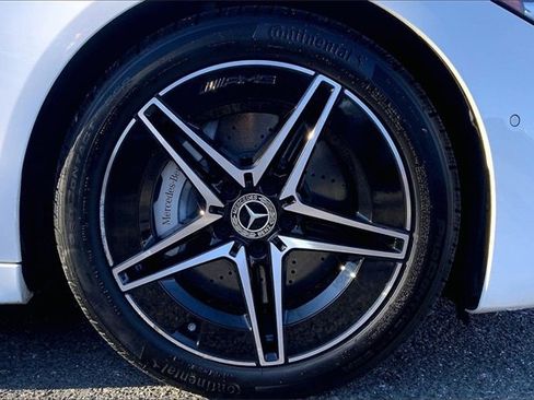 Used 2025 Mercedes-Benz C 300 4MATIC Sedan image 9