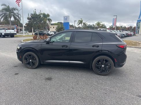 Used 2021 Buick Envision Essence w/ Sport Touring Package image 8