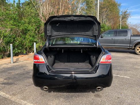 Used 2015 Nissan Altima 2.5 S w/ Sport Value Package image 8