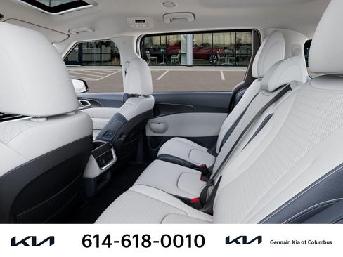 New 2026 Kia Carnival SX Prestige image 21