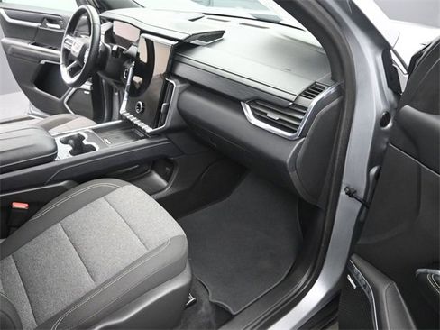 Certified 2025 GMC Acadia Elevation image 19