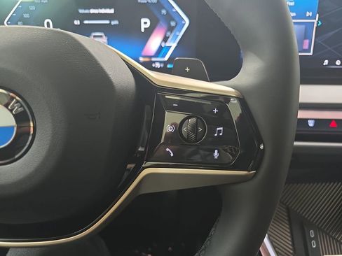 Used 2025 BMW X3 xDrive30i w/ Convenience Package image 21