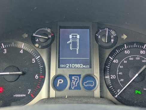 Used 2010 Lexus GX 460 image 22