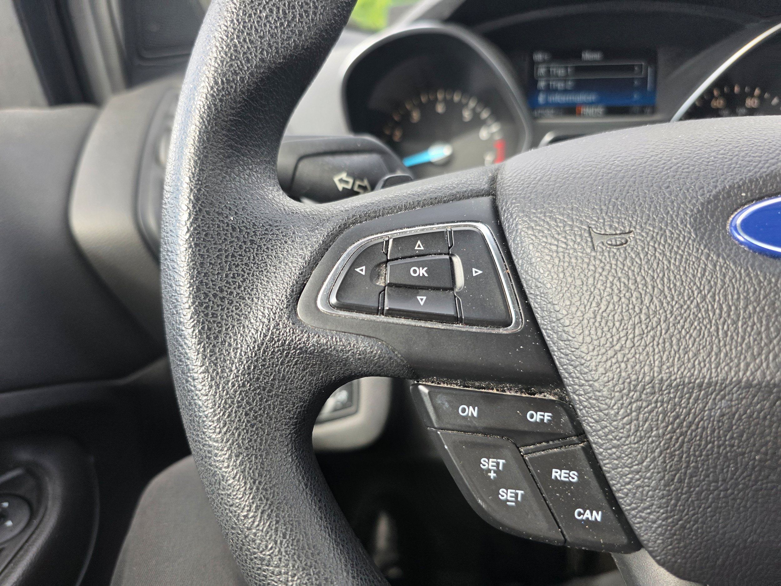 Used 2017 Ford Escape SE AWD/4WD image 14