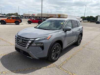 Used 2025 Nissan Rogue SL w/ Tech Package