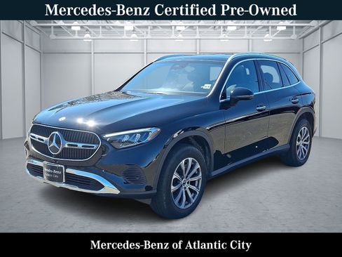 Used 2026 Mercedes-Benz GLC 300 4MATIC Coupe image 3