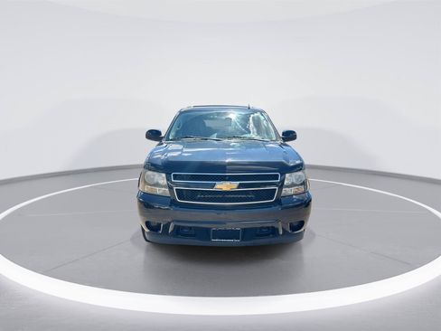 Used 2012 Chevrolet Suburban LS AWD/4WD image 3
