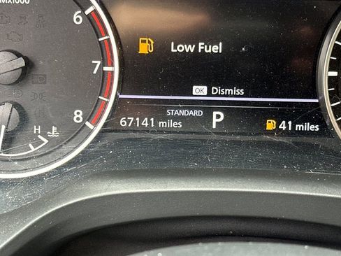 Used 2023 Nissan Rogue SV image 25