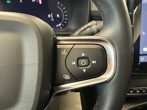 Used 2023 Volvo XC40 B5 Plus w/ Driver Assist Package AWD/4WD image 20