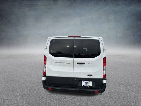 Used 2023 Ford Transit 350 XLT image 37