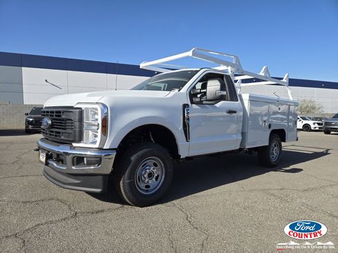 New 2026 Ford F250 XL w/ XL Chrome Package image 2