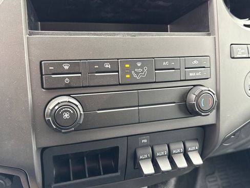 New 2027 Ford F750 2WD Regular Cab Super Duty image 28