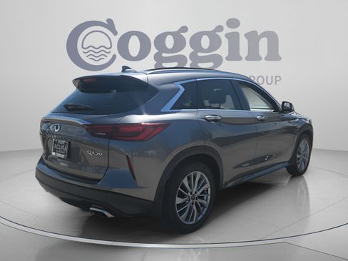 Used 2023 INFINITI QX50 Luxe AWD/4WD image 5