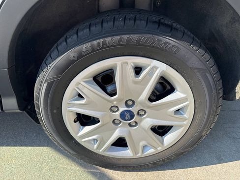 Used 2016 Ford Escape S FWD image 23