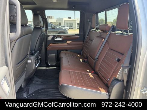 Used 2026 GMC Sierra 2500 Denali Ultimate AWD/4WD image 32