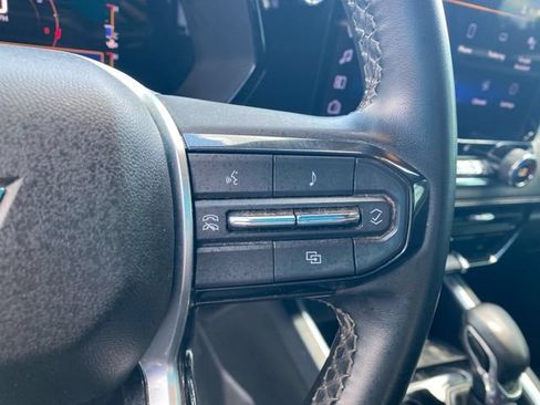 Used 2023 Chevrolet Colorado LT w/ LT Convenience Package II AWD/4WD image 20