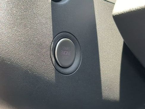 Certified 2023 Volkswagen ID.4 Pro S RWD image 32