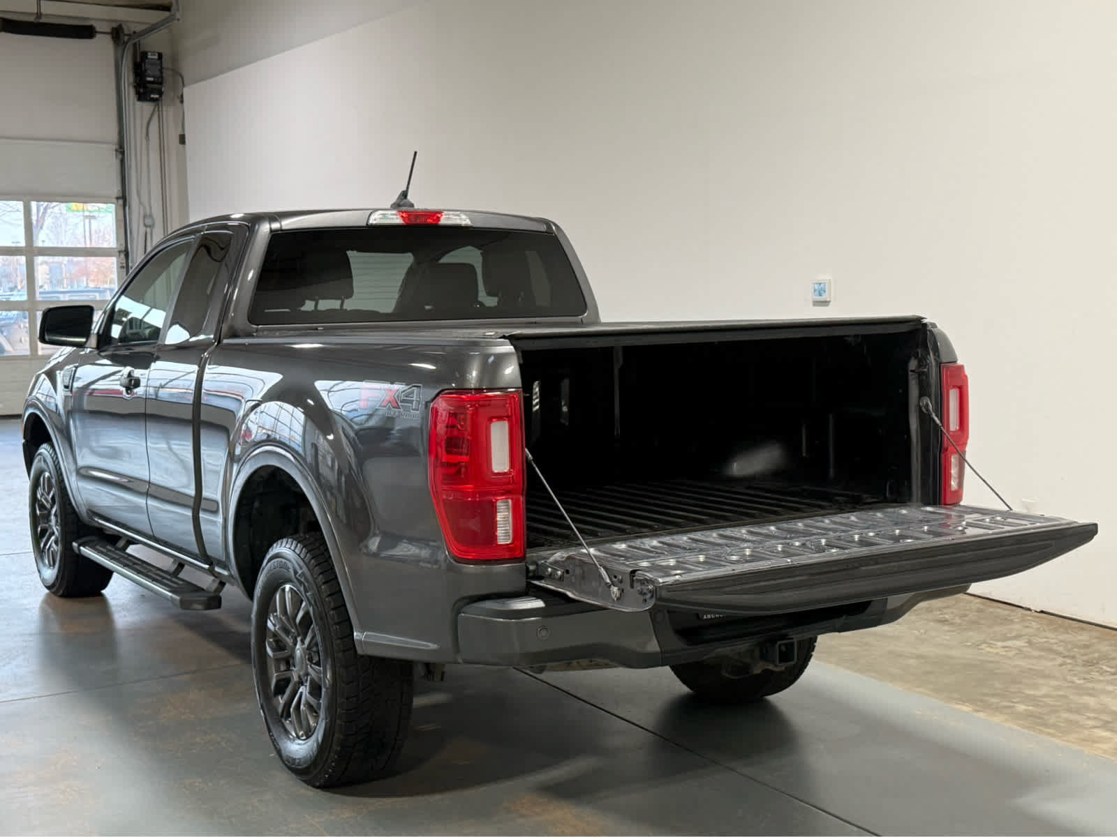 Used 2020 Ford Ranger XLT w/ Equipment Group 301A Mid AWD/4WD image 4