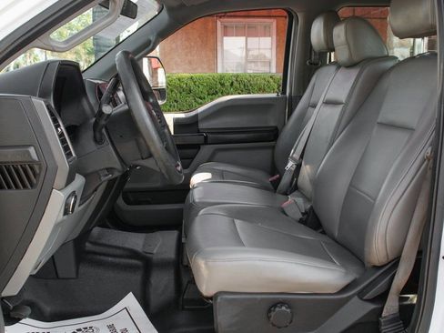 Used 2019 Ford F550 2WD Crew Cab Super Duty image 17