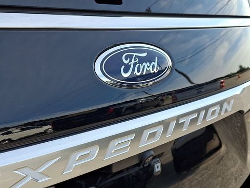 Certified 2021 Ford Expedition Max Platinum AWD/4WD image 31