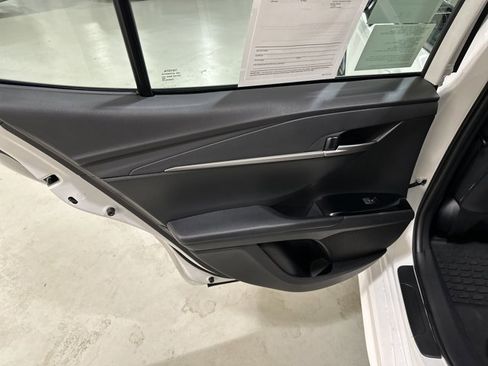 Used 2026 Toyota Camry SE w/ Multimedia Upgrade Package image 23