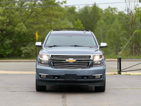 Used 2016 Chevrolet Suburban LTZ AWD/4WD image 4