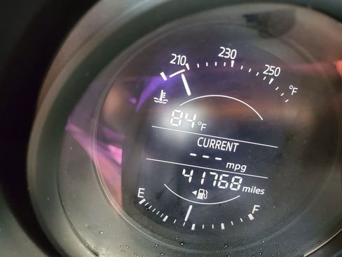 Used 2017 FIAT 124 Spider Abarth RWD image 27