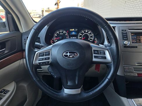 Used 2014 Subaru Outback 2.5i Limited w/ Moonroof Package image 18
