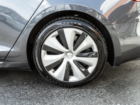 Used 2021 Tesla Model S Long Range Plus AWD/4WD image 27