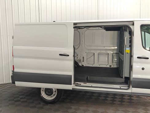 Used 2017 Ford Transit 150 130 Low Roof RWD image 26