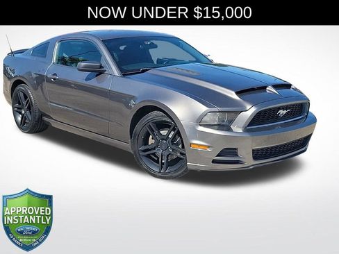 Used 2014 Ford Mustang Coupe RWD image 1