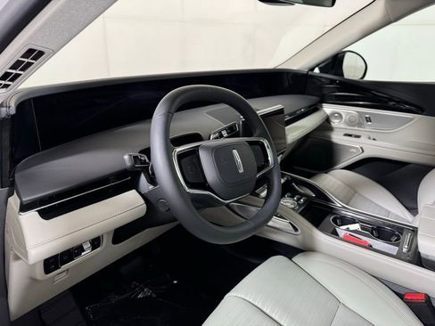 New 2026 Lincoln Nautilus Reserve AWD/4WD image 33