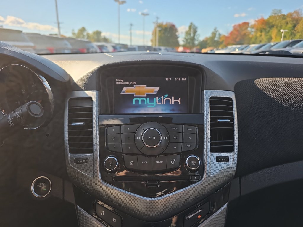 Used 2014 Chevrolet Cruze LTZ FWD image 31