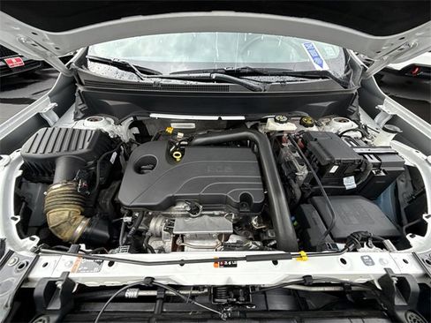 Used 2023 GMC Terrain AT4 w/ LPO, Floor Liner Package image 28