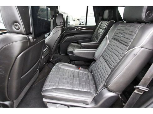 Certified 2022 Cadillac Escalade Sport Platinum w/ LPO, ONYX Package image 7