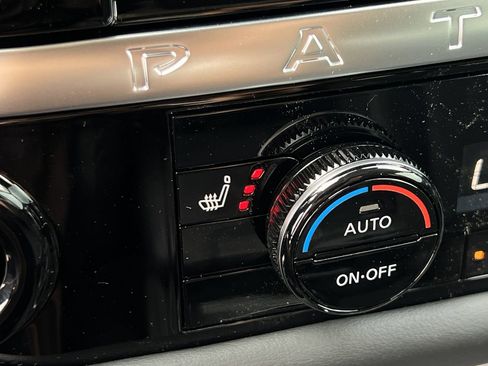 New 2026 Nissan Pathfinder SL image 11