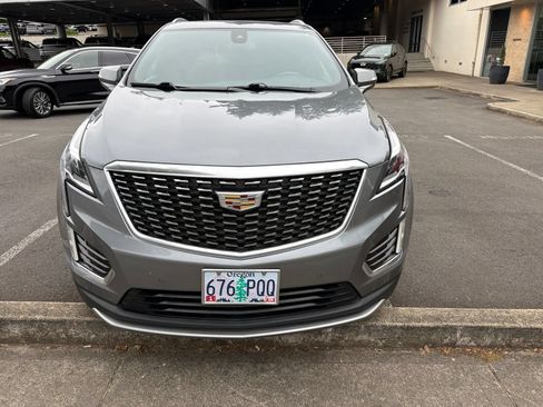 Used 2021 Cadillac XT5 Premium Luxury AWD/4WD image 2