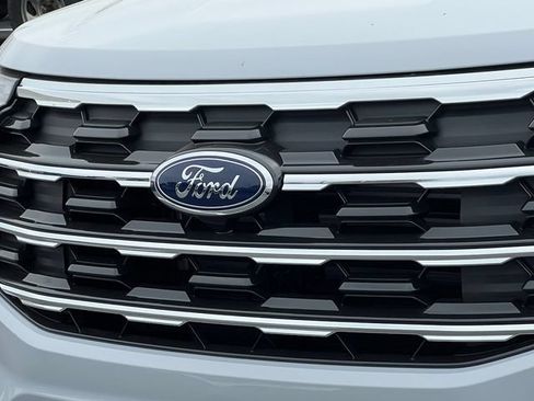 New 2026 Ford Explorer Active w/ Active Comfort Package AWD/4WD image 46