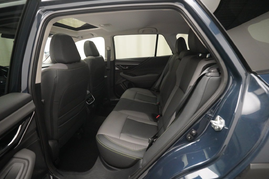 Used 2024 Subaru Outback Onyx Edition AWD/4WD image 16