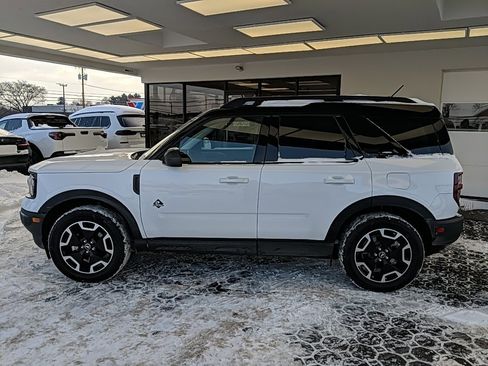 Used 2023 Ford Bronco Sport Outer Banks w/ Tech Package image 8