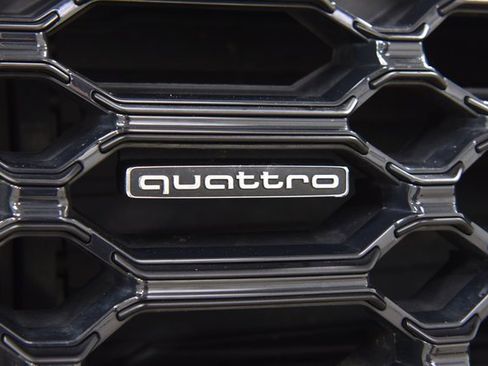 Used 2023 Audi Q5 2.0T Premium Plus w/ Premium Plus Package image 14