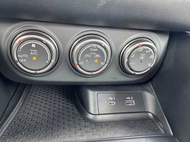 Used 2023 Nissan Z w/ Floor Mat Package (L93) RWD image 44