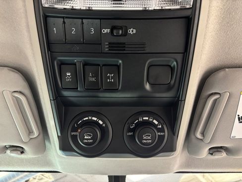 Used 2019 Toyota 4Runner TRD Off-Road Premium image 21